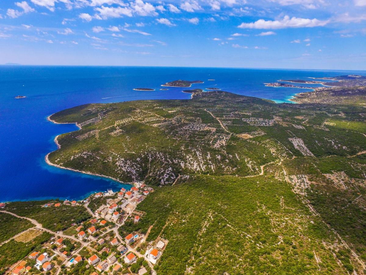 Holiday House Nena With Pool Vinišće المظهر الخارجي الصورة